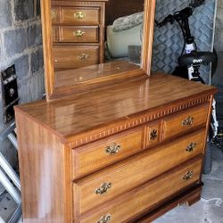 Bassett Dresser