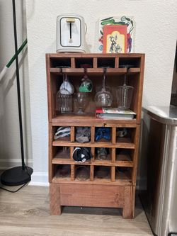 Wine And Wine Glass Storage