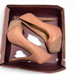 Bakers Jodi Women's High Heel Pumps w Silver Studded Toe 9