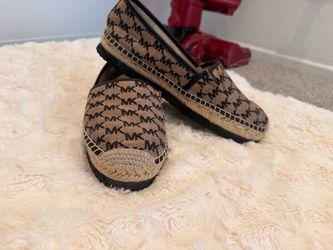 Size 9
