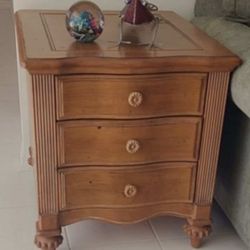 Tommy Bahama Solid Wood High End 3-Drawer End Table 
