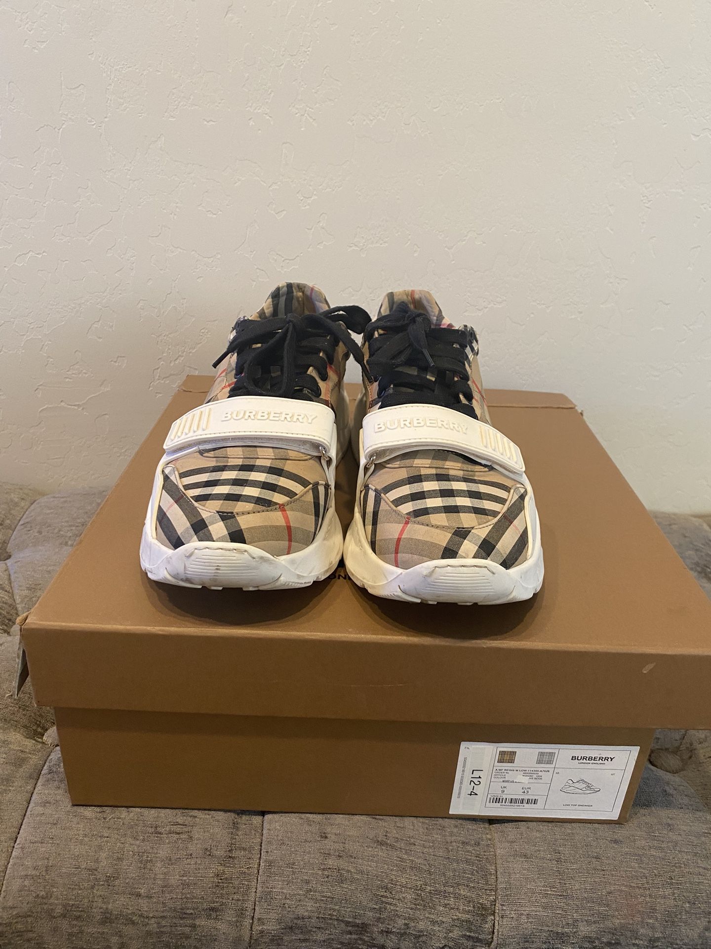 Burberry Shoes