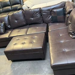 BRAND NEW SECTIONAL COUCH WITH OTTOMAN INCLUDED