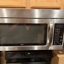 Whirlpool over-the-range microwave. Stainless steel finish. Model WMH1164XWS