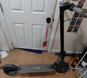 Electric Scooter, Like New!