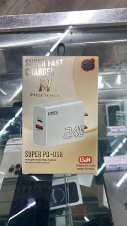 Super fast charger, PD plus USB 240 W Super fast charger, PD plus USB 240 W