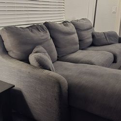 IKEA Vinliden sofa