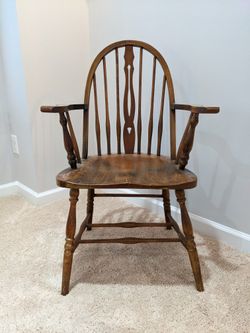 Antique Windsor Chair