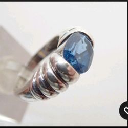 St.Silver Ring W/Blue Stone-Sz 9-4.50 Grams 1st Come 1st Served 202