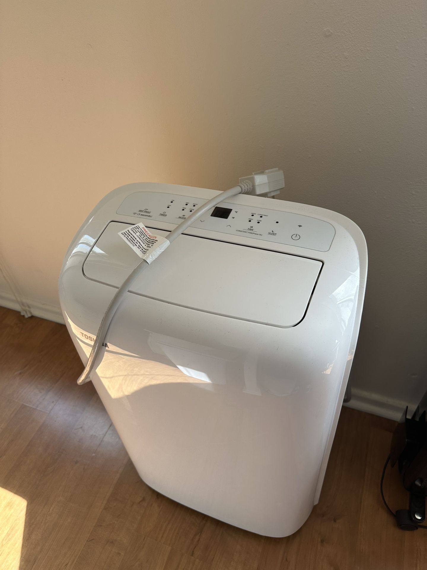 Toshiba Portable AC Unit 10,000 BTU 115V
