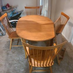 Dining Room Table And Chairs- Ethan Allen W/ Leaf