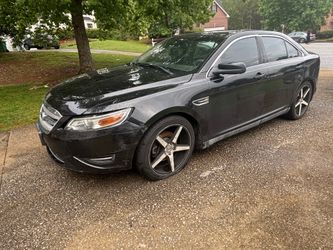 2010 Ford Taurus