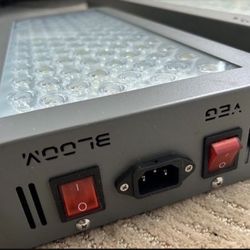 LED Grow light advanced platinum p300 