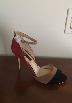 White House Black Market Suede Colorblock Heels Size 9.5. New w/box