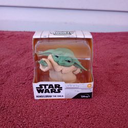 Star Wars Figure Mandalorian Bounty Collection The Child Series 1 #1 of 6 Disney
