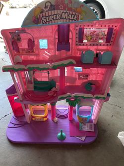 Super mall shopkins