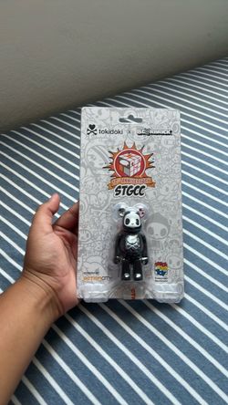 Limited edition bearbrick!!!