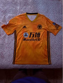 Men’s Wolverhampton Wanderers Home Jersey 2019/2020