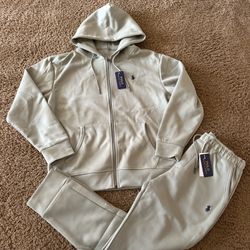 Polo Ralph Lauren tracksuit comes with Sweatshirt and Sweatpants