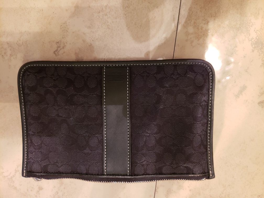 Black Coach women's wallet/card holder