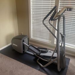 Precor Elliptical EFX 5.25 and Mat