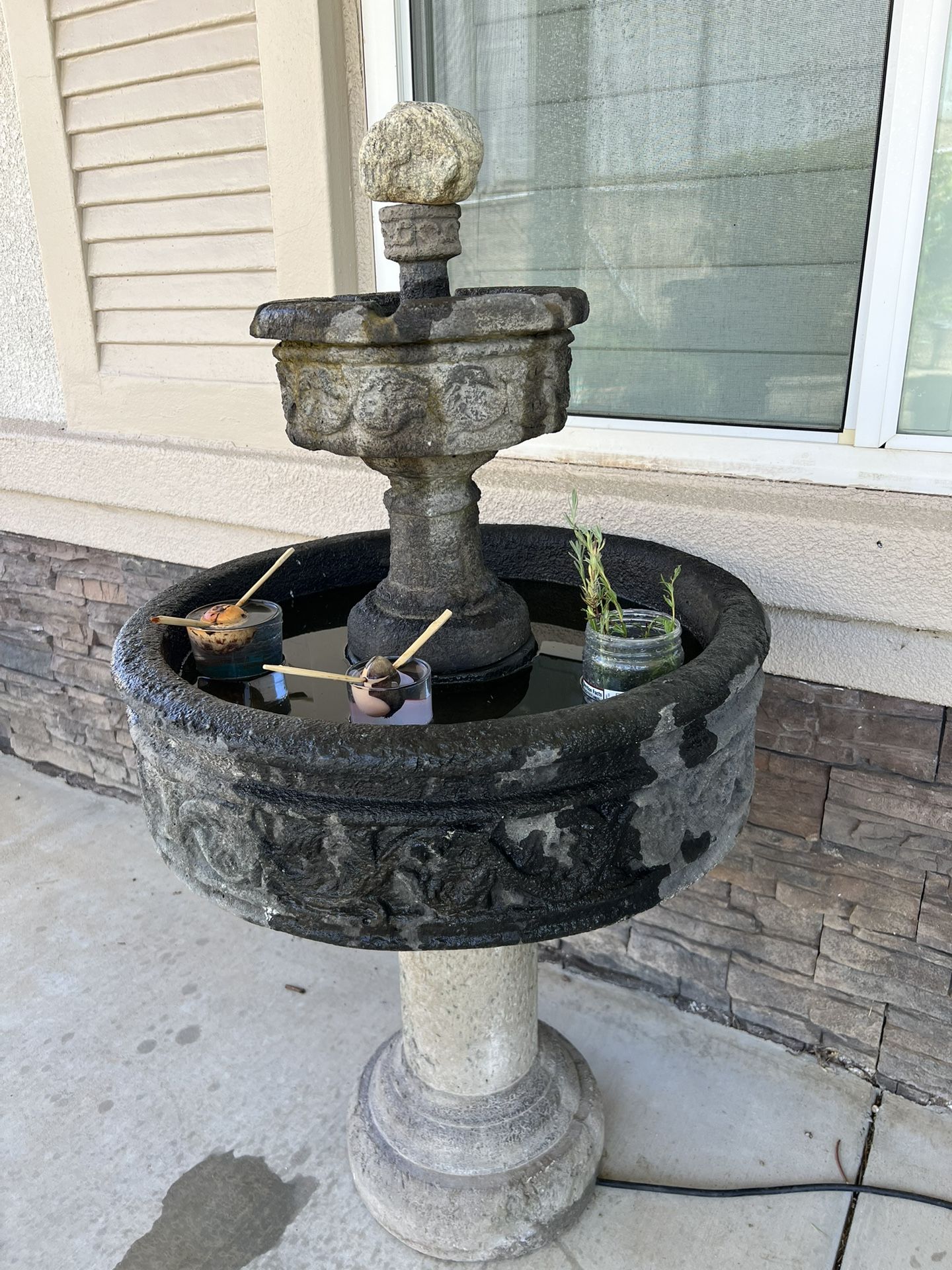 STONE WATER FOUNTAIN