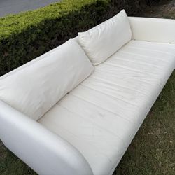 White Sofa 