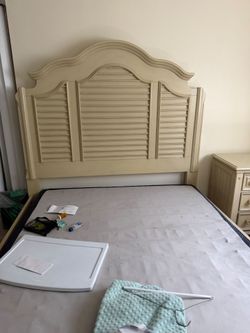 Headboard footboard and railings
