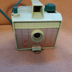 Vintage Imperial Savoy Box Camera