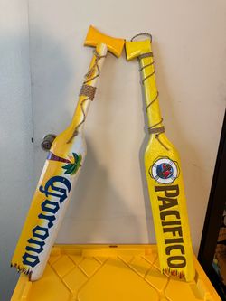 Beer Paddles Wall Decor