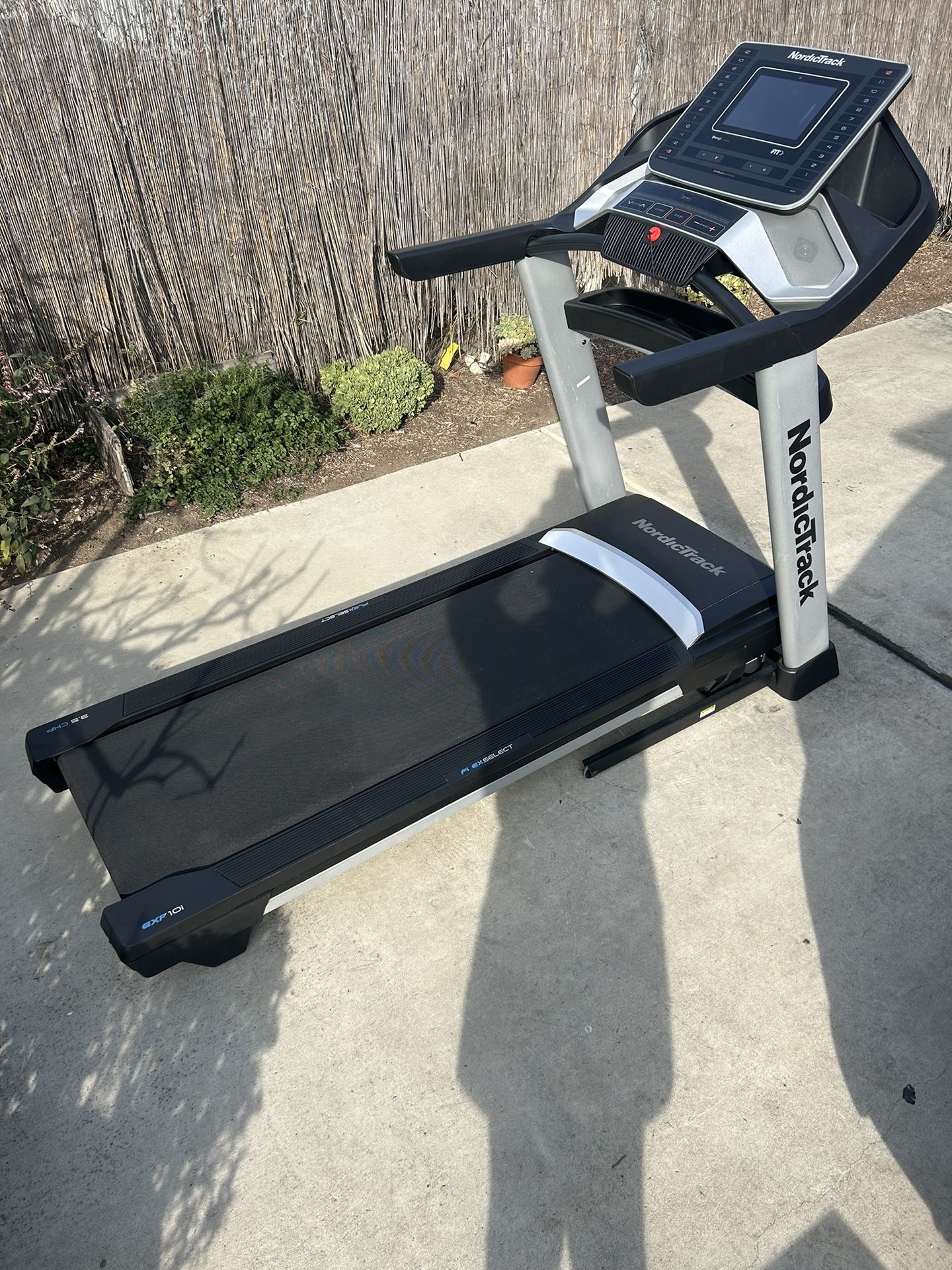 NordicTrack EXP10i Treadmill