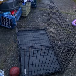 Dog Crate Size Length 36 Price 35$. Pick Up E.  72.  and.  Grandview.   E.  Tacoma 