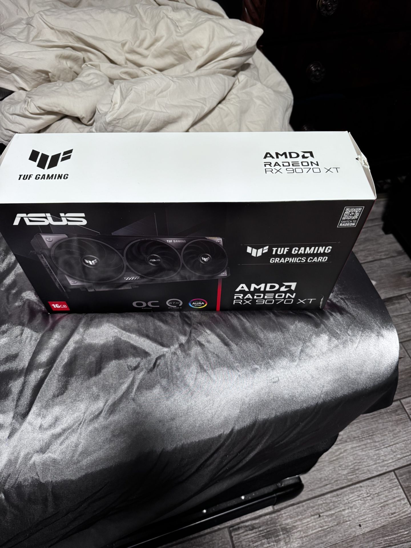 ASUS AMD RADEON RX 9070XT OC EDITION