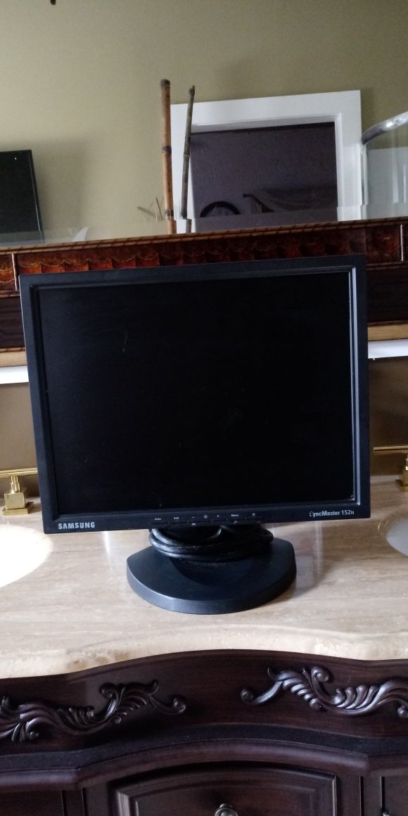 Samsung Computer Monitor