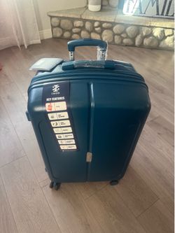 Izod 28” luggage