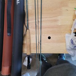 Cabelas Synch Fly Rod. 8ft 6wt , 4 Piece.  Great Condition. Comes With Tube , No Sock. 