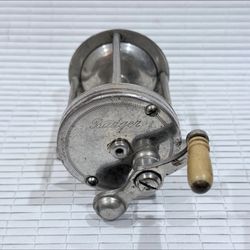 F101- Vintage Badger No. 60 Raised Pillar Fishing Casting Reel Plated Brass
