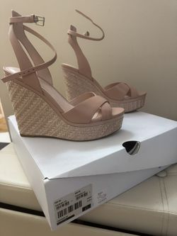 Size 8.5 Brand New Never Worn