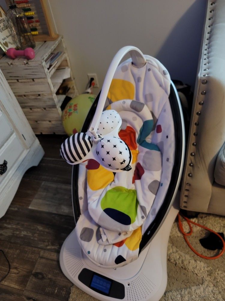 4mom Mamaroo
