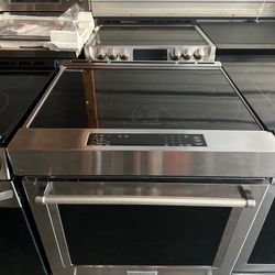 KitchenAid - 6.4 Cu. Ft. Slide-In Electric Induction Convection Range with Air Fry - Stainless Steel