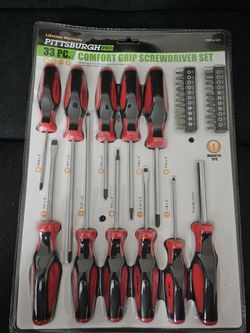 Pittsburgh 33 Piece Screwdriver Set
