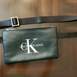 Black Calvin Klein Fanny Pack belt bag with zipper adjustable