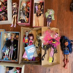 Monster High Doll Collection