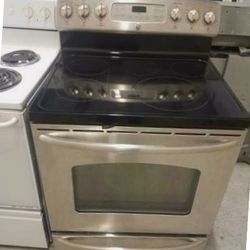 Same Day Delivery Frigidaire Whirlpool 30in Range Electric & All Gas