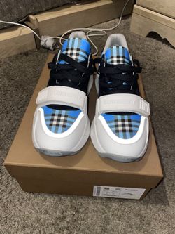 Burberry Sneakers