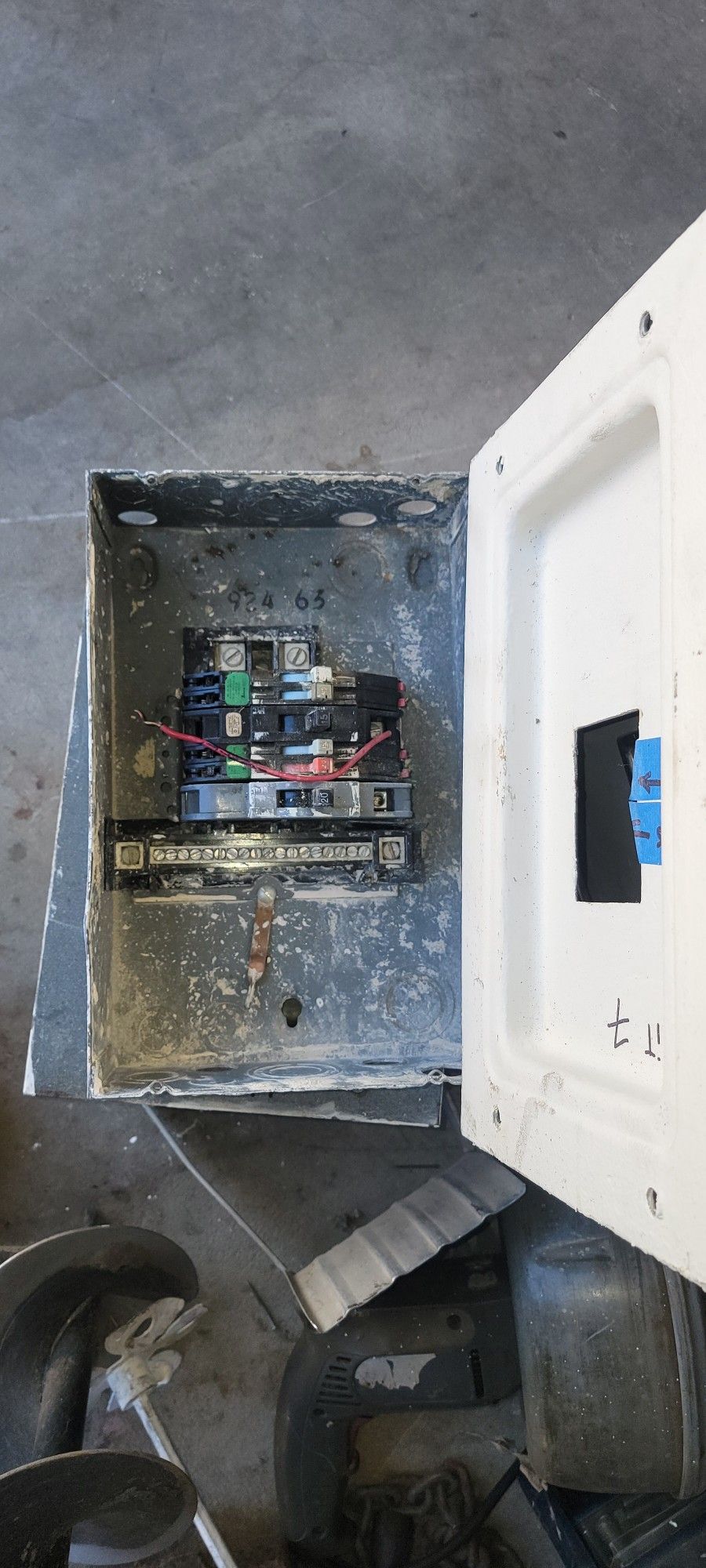 Zinnco Sub Panel With Brackers