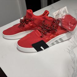 Men’s size 10 BRAND NEW SHOES