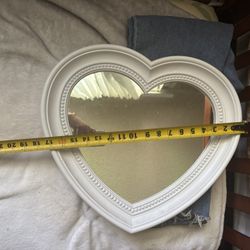 HEART MIRROR PICK UP 