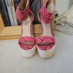 NWT Pink  Heels