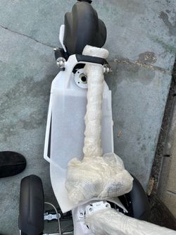 Electric scooter
